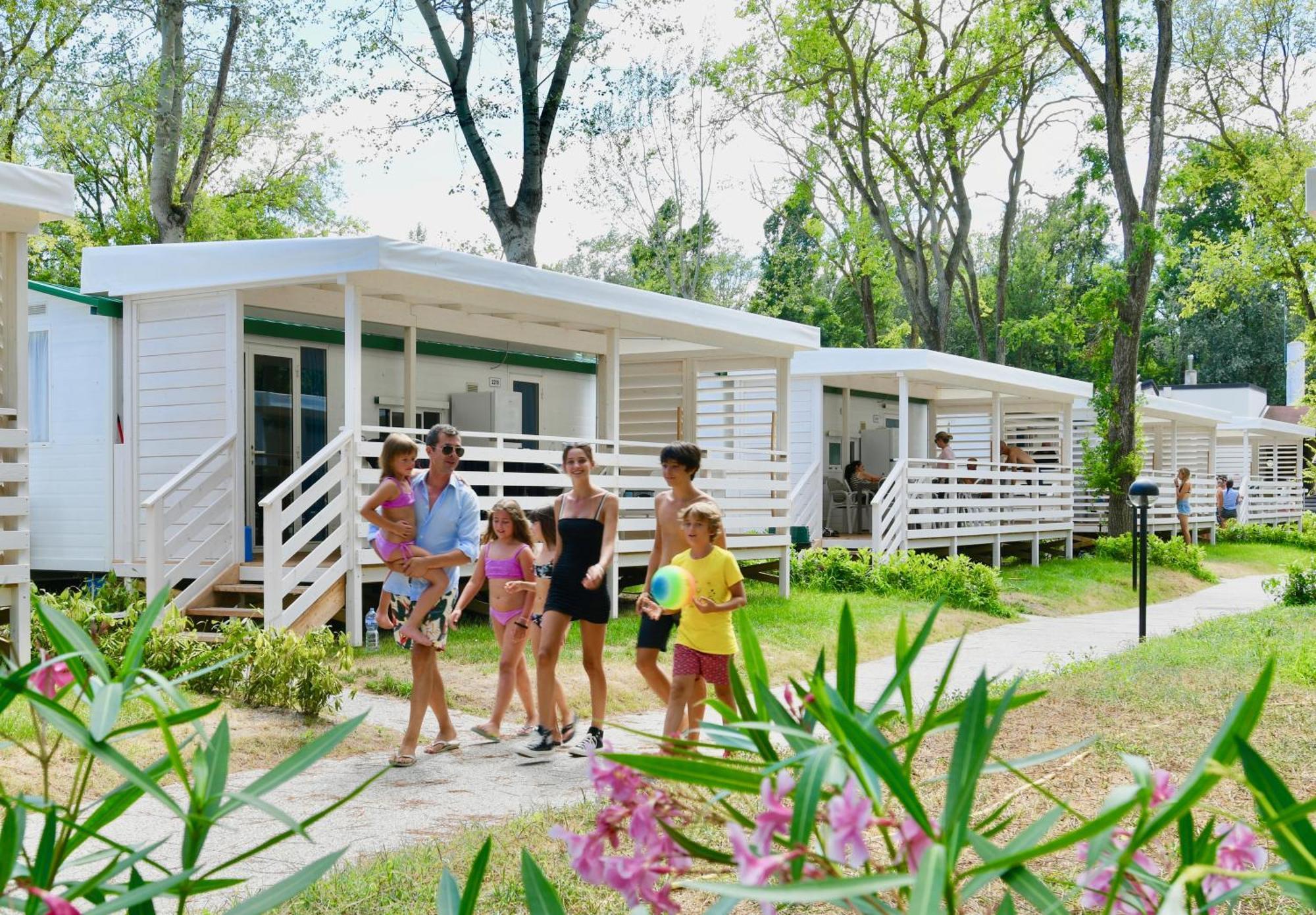 Isamar Holiday Village Ca Lino Camera foto A typical campsite
