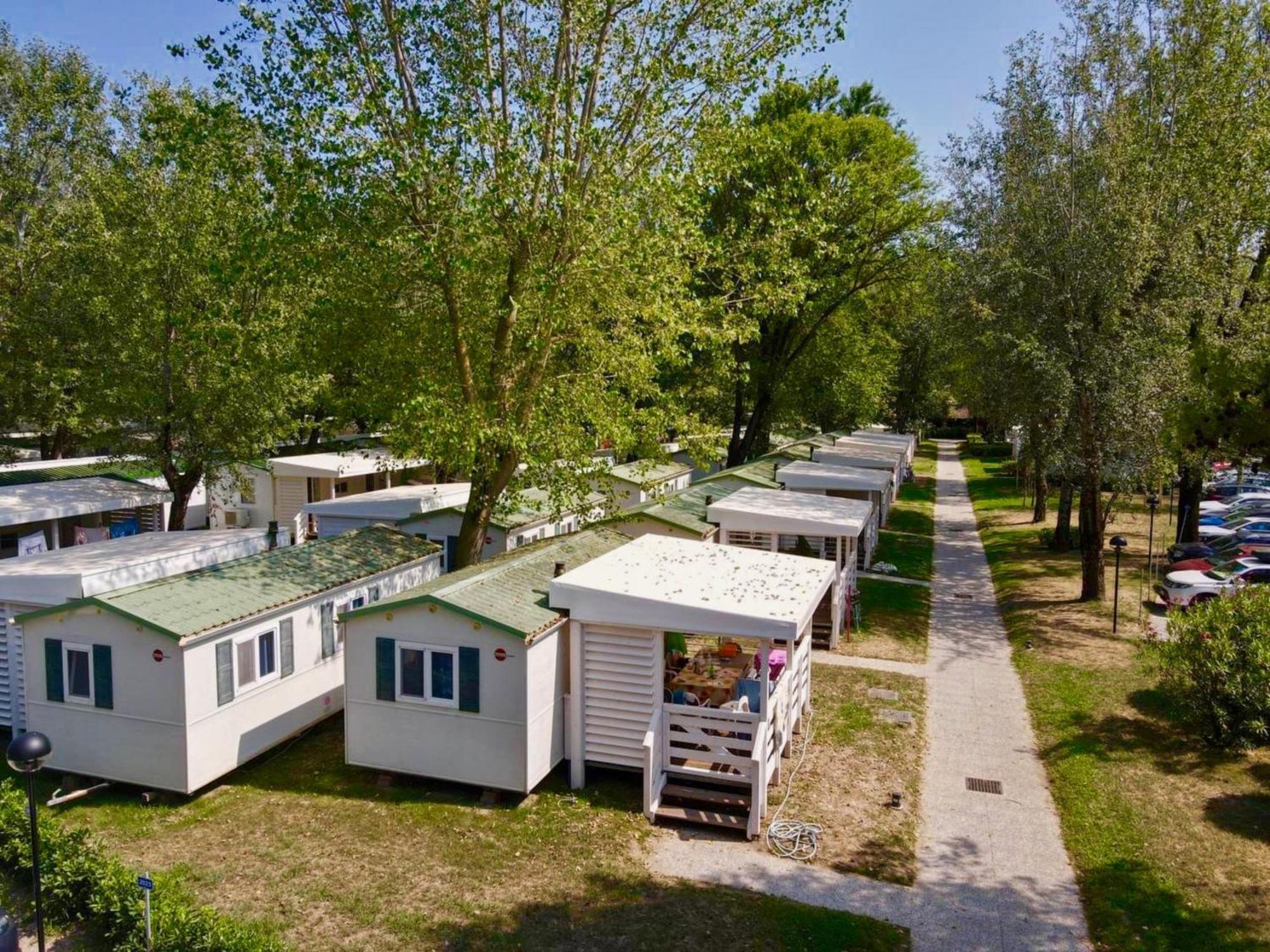 Isamar Holiday Village Ca Lino Camera foto Mobile homes in a campsite