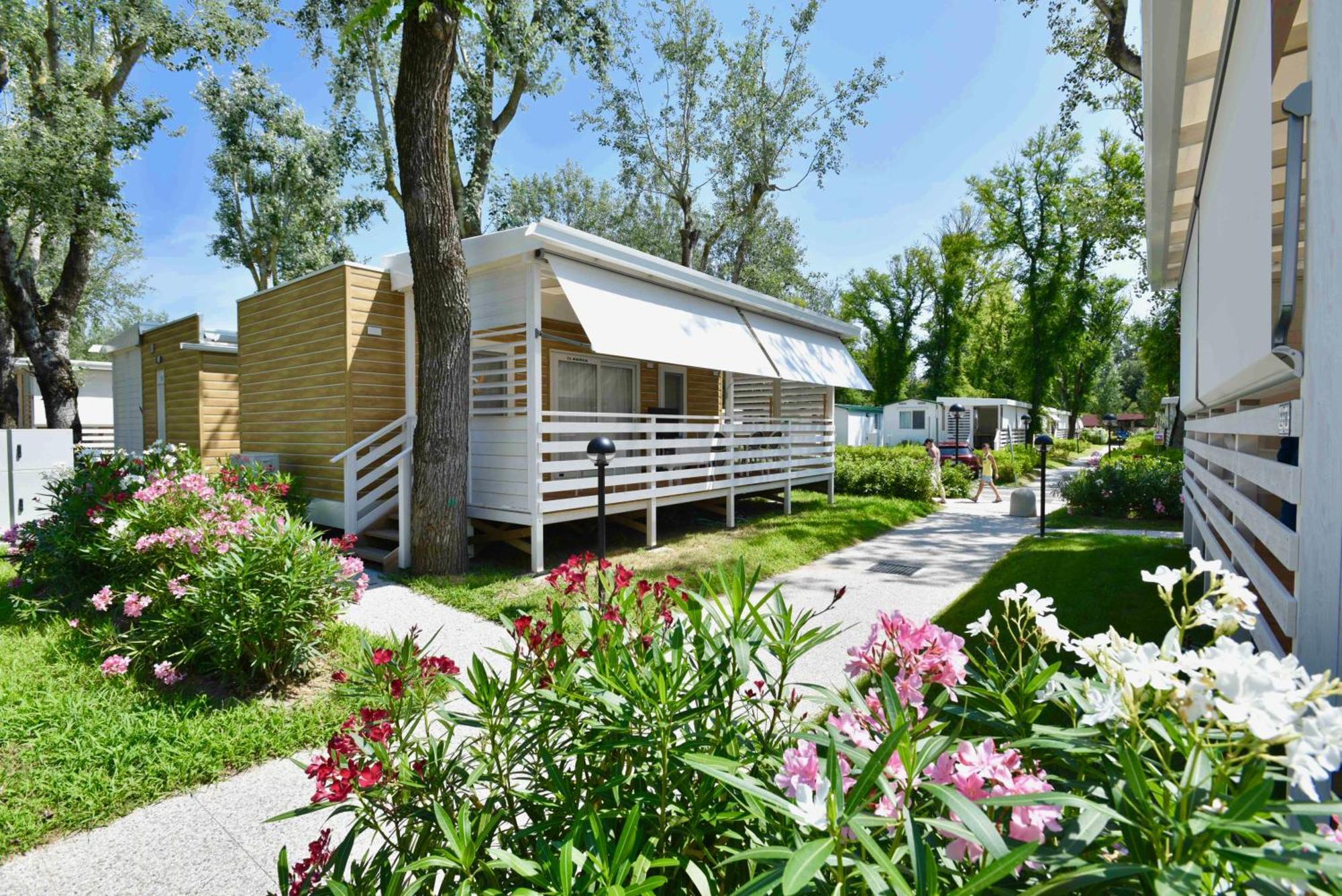 Isamar Holiday Village Ca Lino Esterno foto Camping in Italy